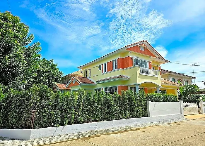 Family With Private Swimming Pool ホテル バンコク都
